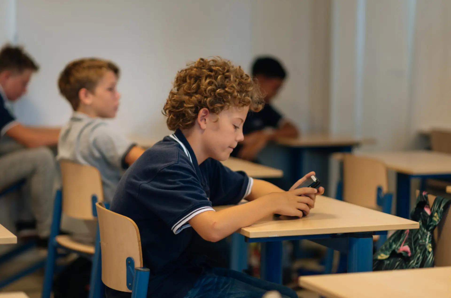 How Can We Resist the Smartphone’s Siren Song?